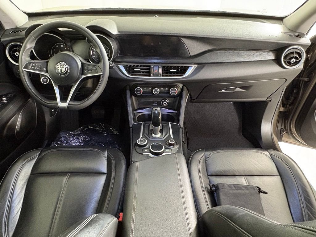 Used 2019 Alfa Romeo Stelvio w/ Nero Edizione RWD image 14