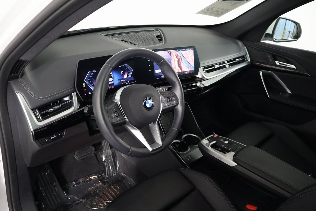 Used 2026 BMW X1 xDrive28i w/ Convenience Package AWD/4WD image 7