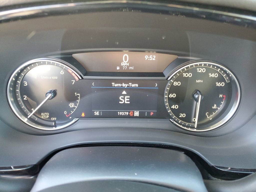 Used 2023 Cadillac XT5 Luxury image 9