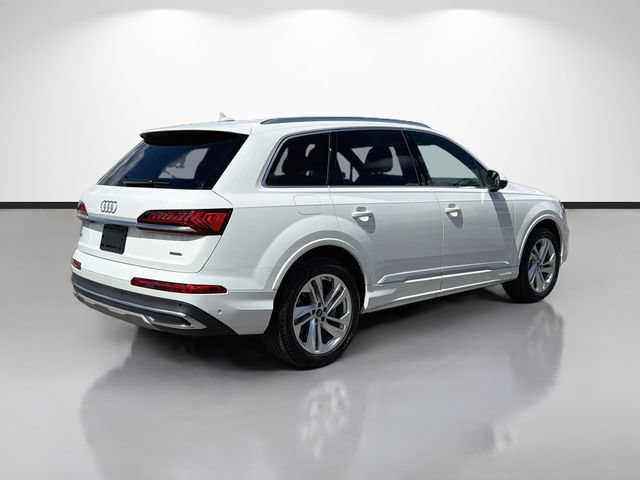 Used 2023 Audi Q7 3.0T Premium AWD/4WD image 3