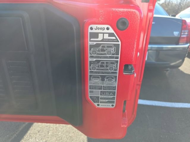 Used 2022 Jeep Wrangler Rubicon image 31