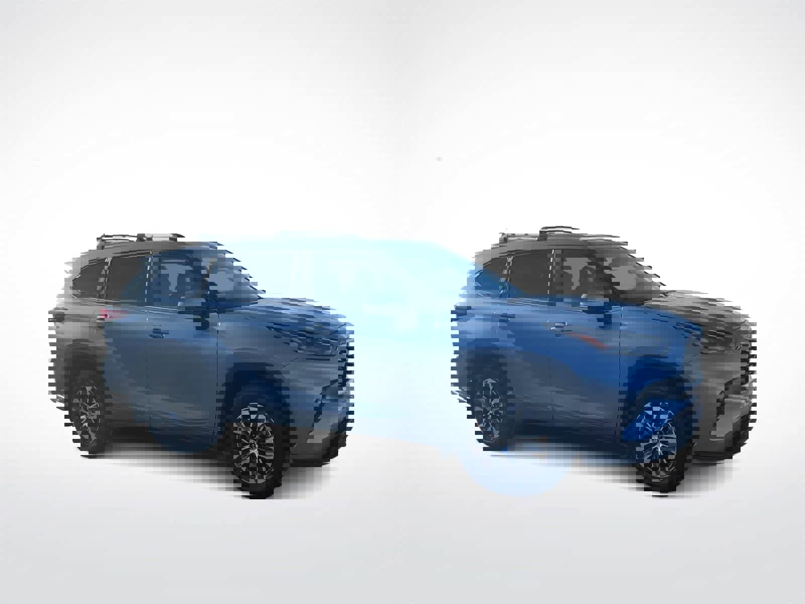 Used 2023 Toyota Highlander XLE image 2