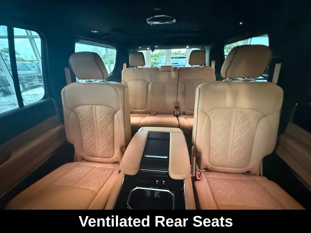 New 2026 Jeep Grand Wagoneer Summit AWD/4WD image 23