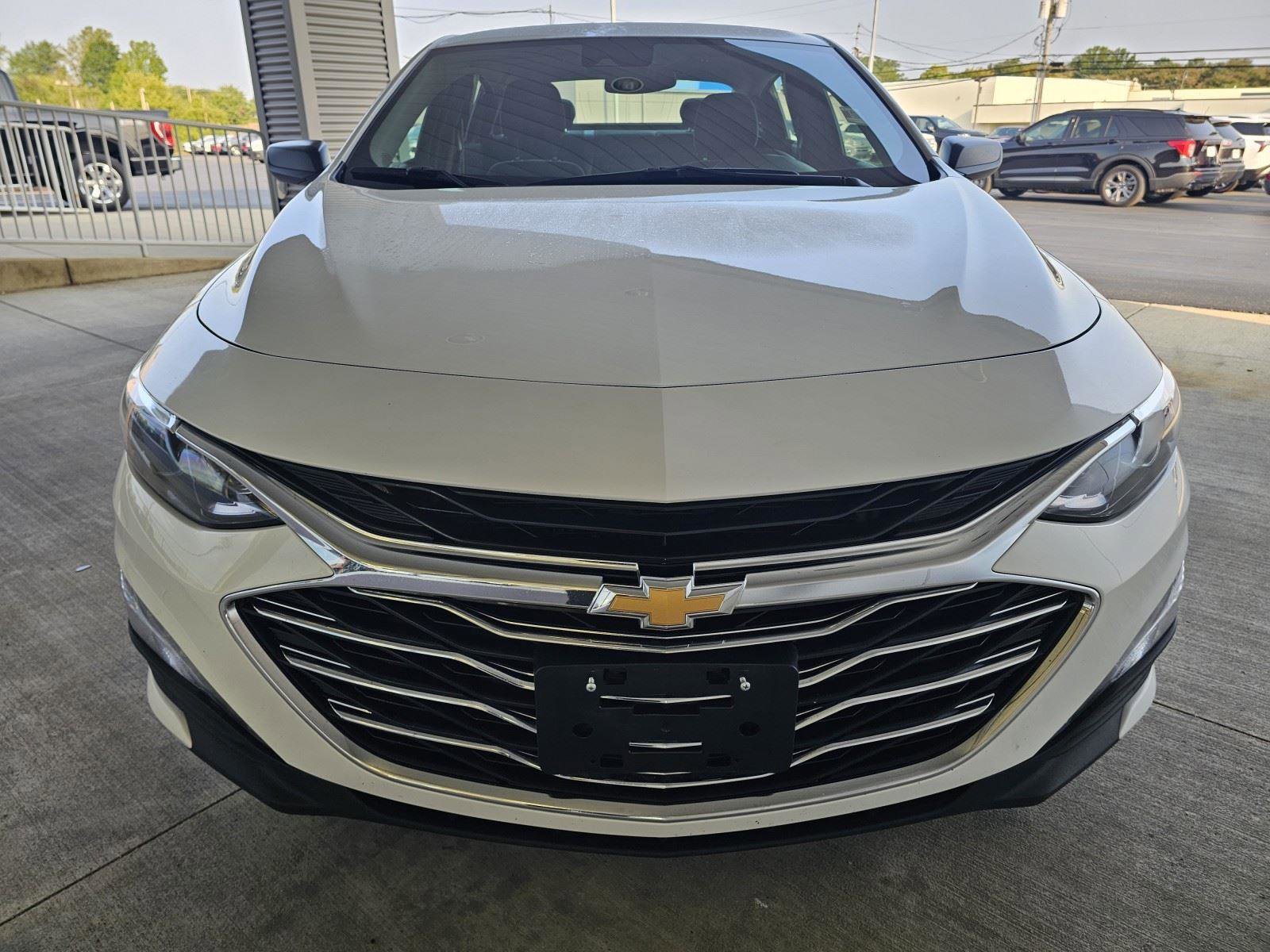 Used 2024 Chevrolet Malibu LT image 8