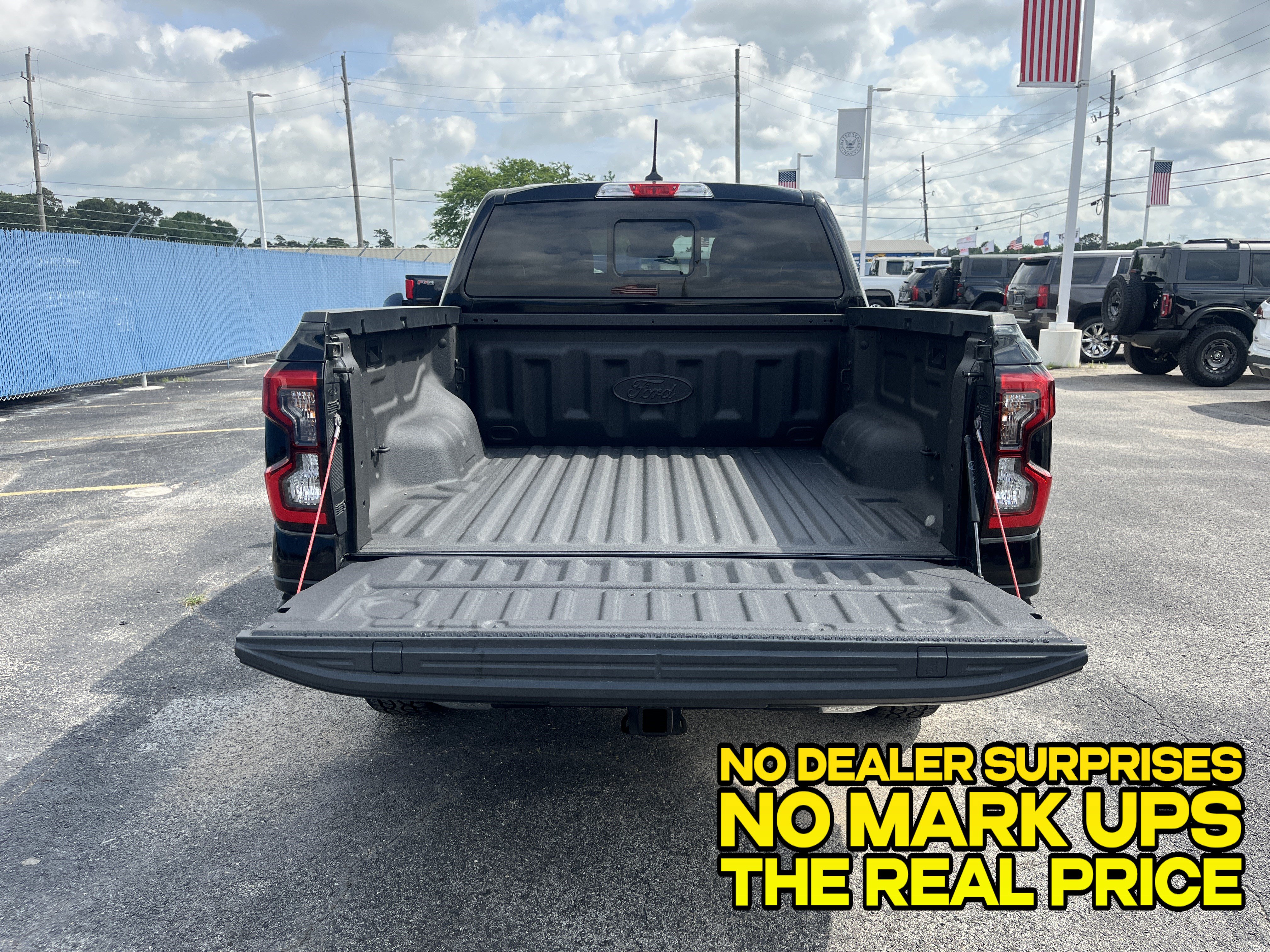 Used 2024 Ford Ranger XLT AWD/4WD image 5