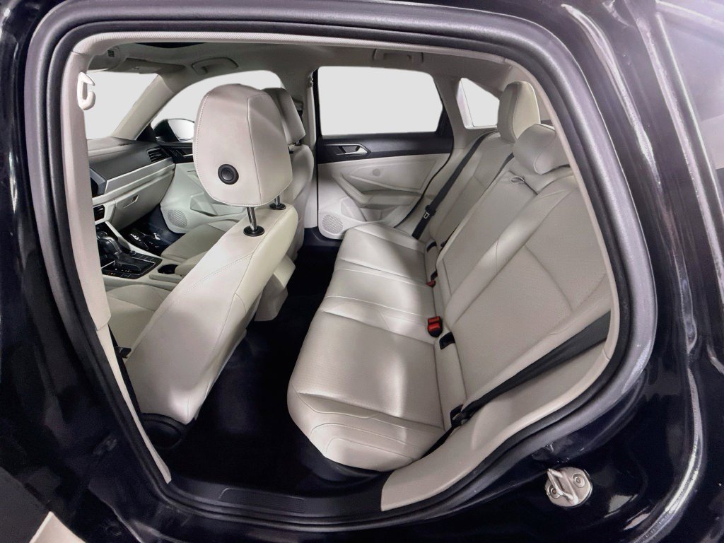 Used 2019 Volkswagen Jetta SE FWD image 24