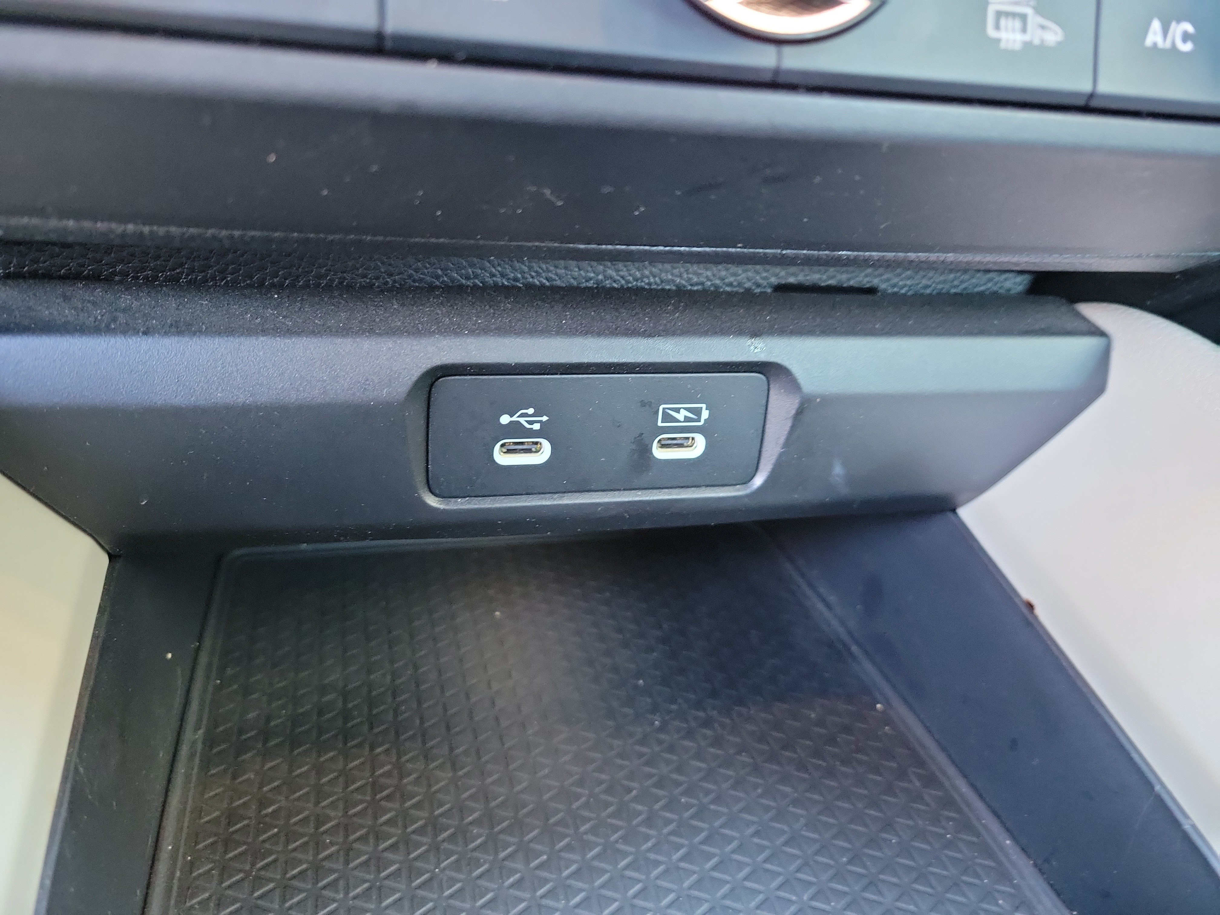 Used 2025 Honda Accord SE image 18