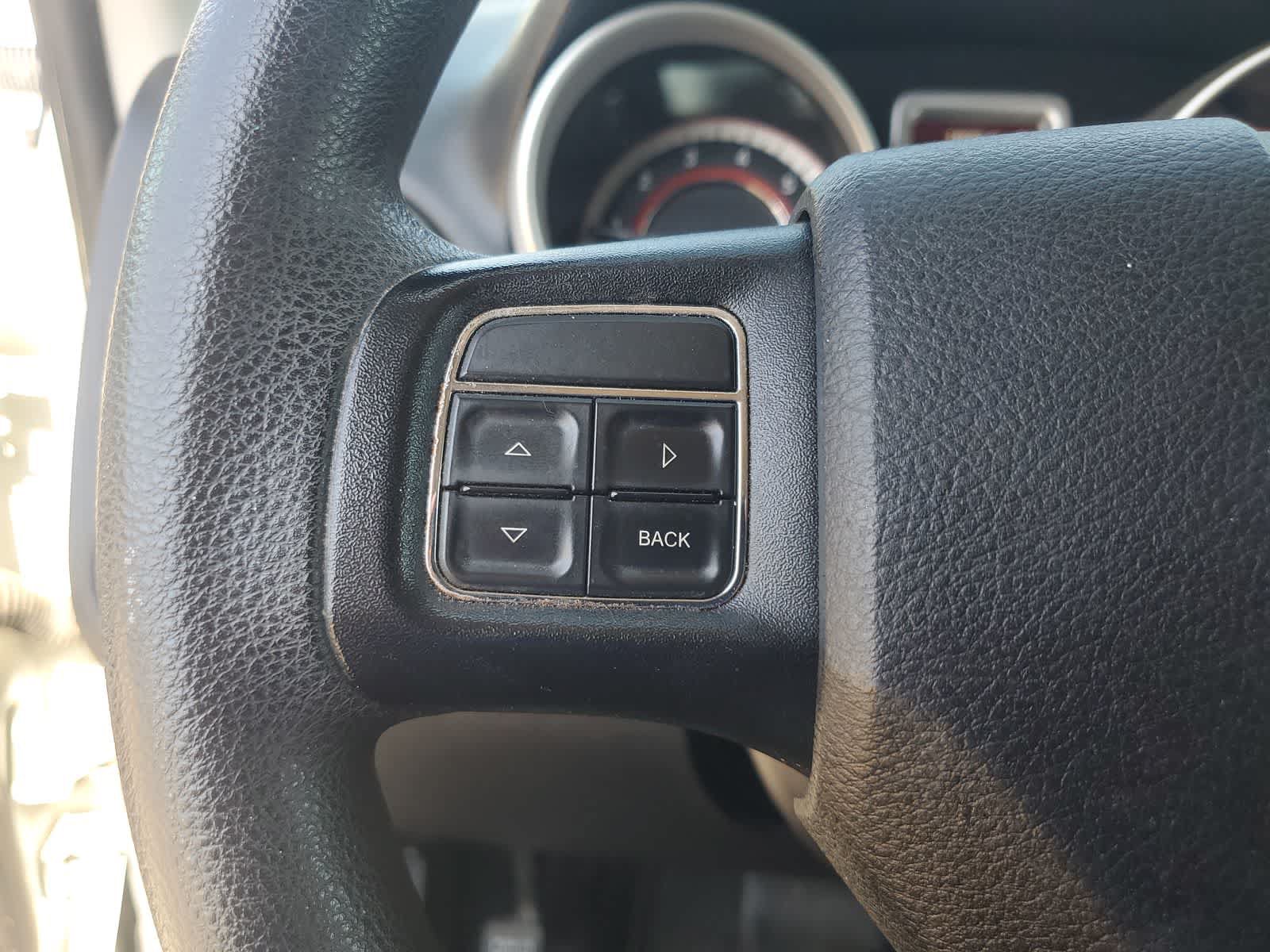 Used 2015 Dodge Journey SXT w/ Flexible Seating Group FWD image 20