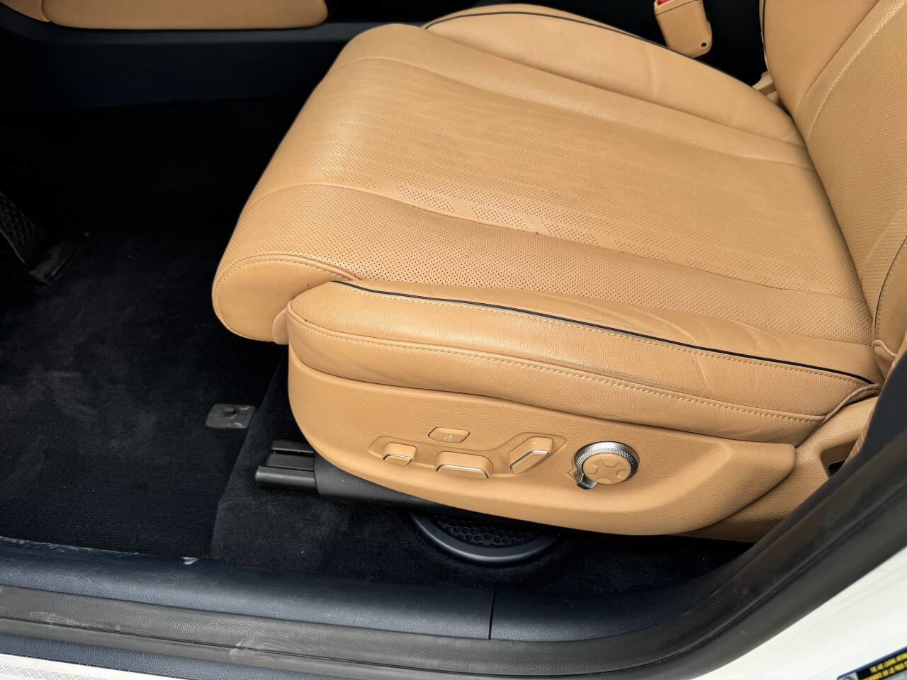 Used 2022 Genesis GV80 3.5T Advanced + image 28