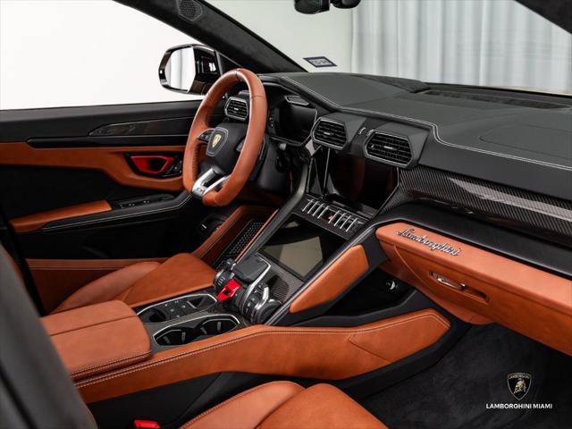 Used 2024 Lamborghini Urus S AWD/4WD image 39