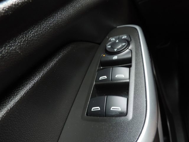 Used 2024 Chevrolet Trax RS w/ Sunroof Package image 29