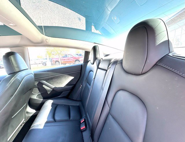 Used 2023 Tesla Model Y Performance AWD/4WD image 19