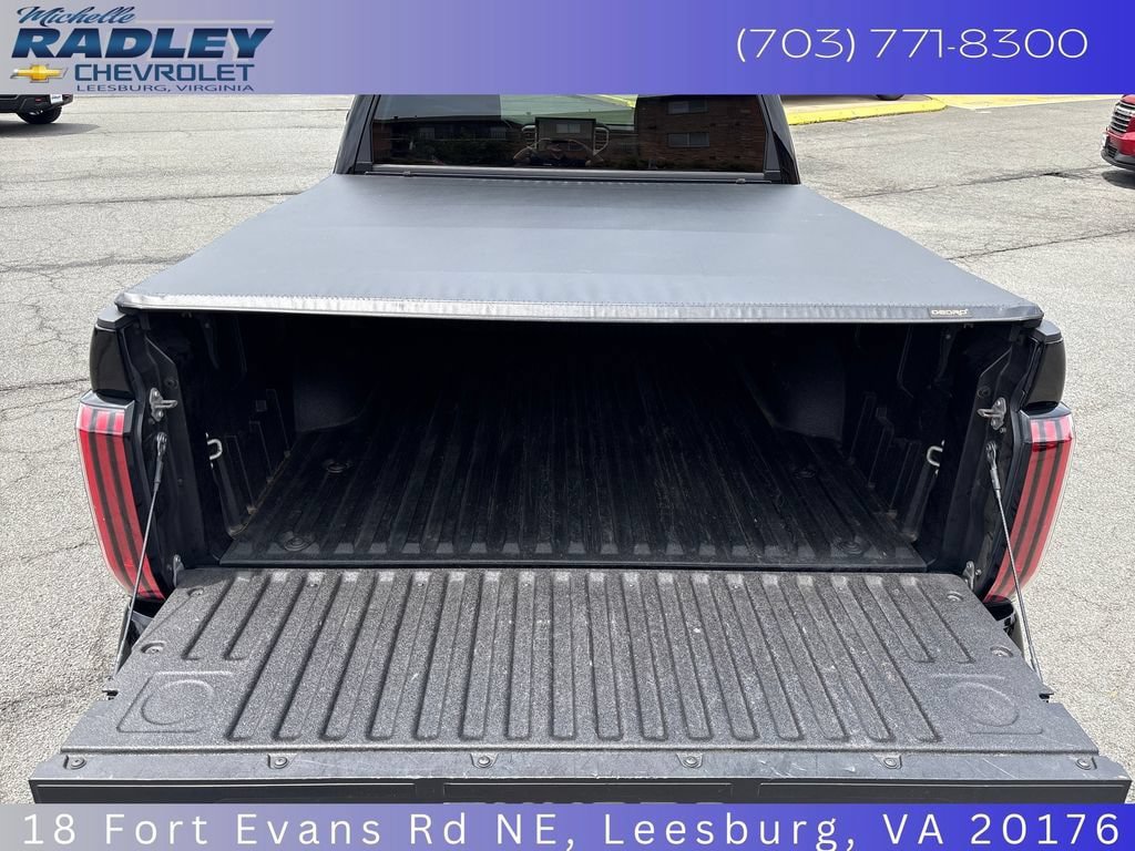 Used 2024 Toyota Tundra Platinum AWD/4WD image 11