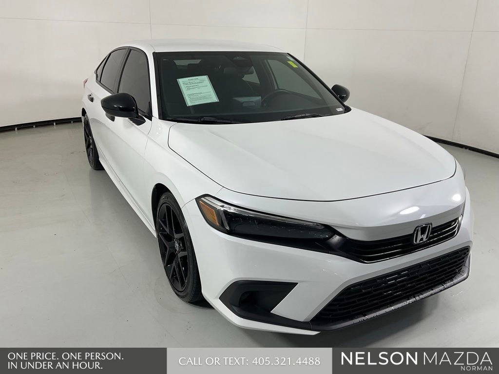 Used 2022 Honda Civic Sport image 3