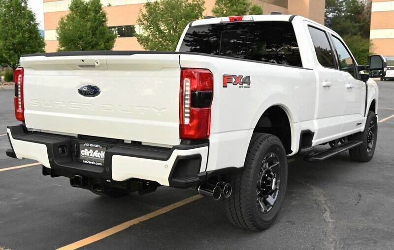 Used 2023 Ford F350 Lariat w/ Lariat Ultimate Package AWD/4WD image 10