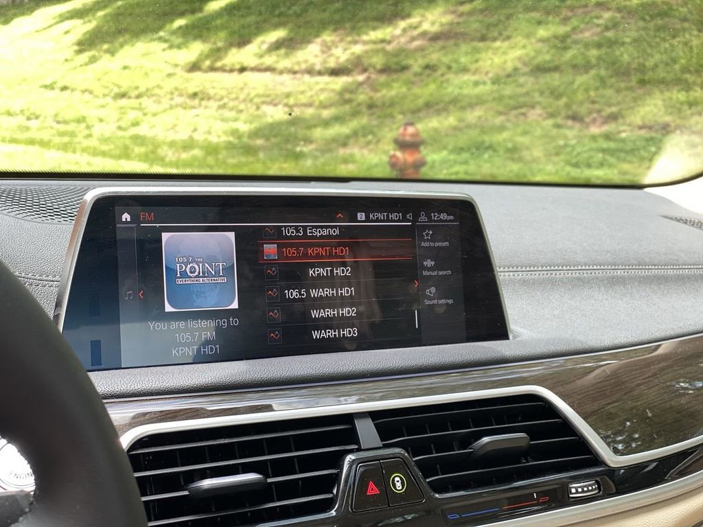 Used 2020 BMW 740i xDrive w/ Cold Weather Package image 36