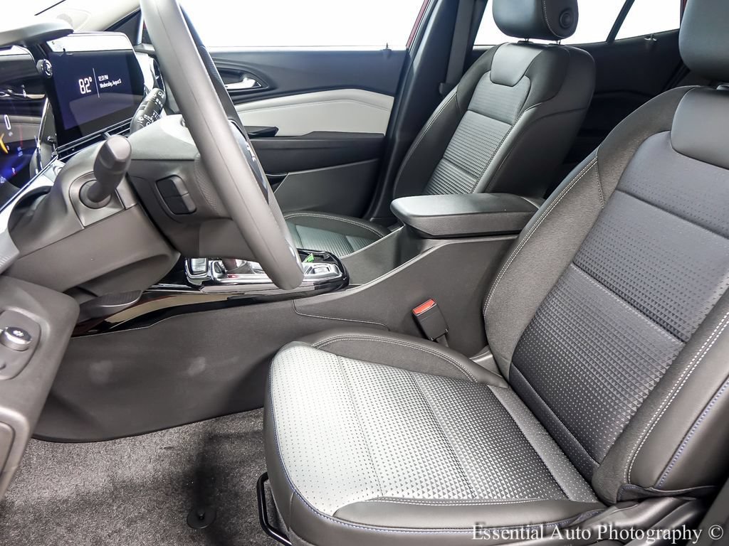New 2026 Chevrolet Trax LT FWD image 10