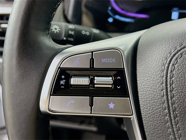 Used 2023 Kia Telluride EX w/ EX Captain's Chair Package image 12