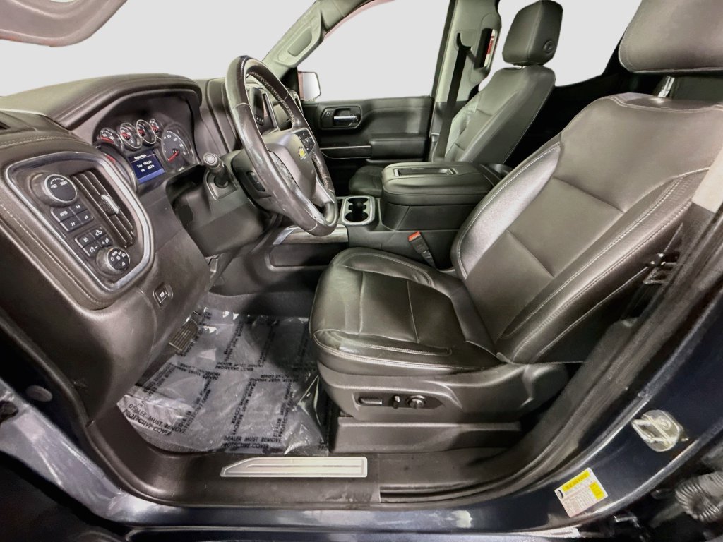Used 2020 Chevrolet Silverado 1500 LTZ w/ LTZ Premium Package AWD/4WD image 26