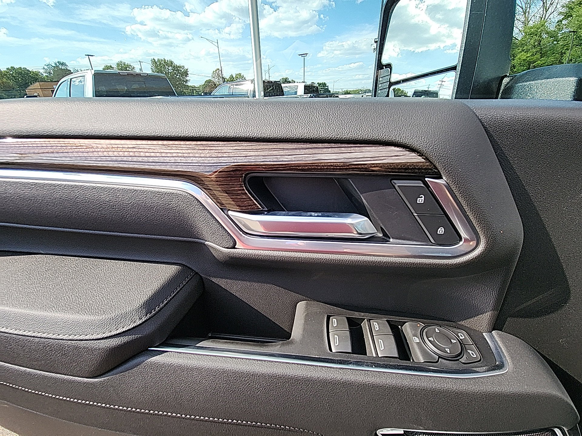 New 2026 Chevrolet Silverado 3500 LT w/ Convenience Package image 13