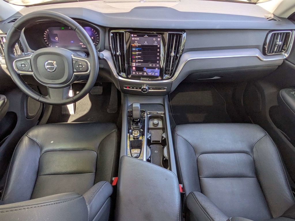 Certified 2024 Volvo S60 B5 Core image 14