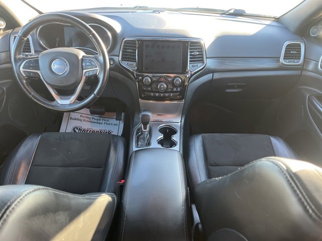 Used 2020 Jeep Grand Cherokee Altitude image 47