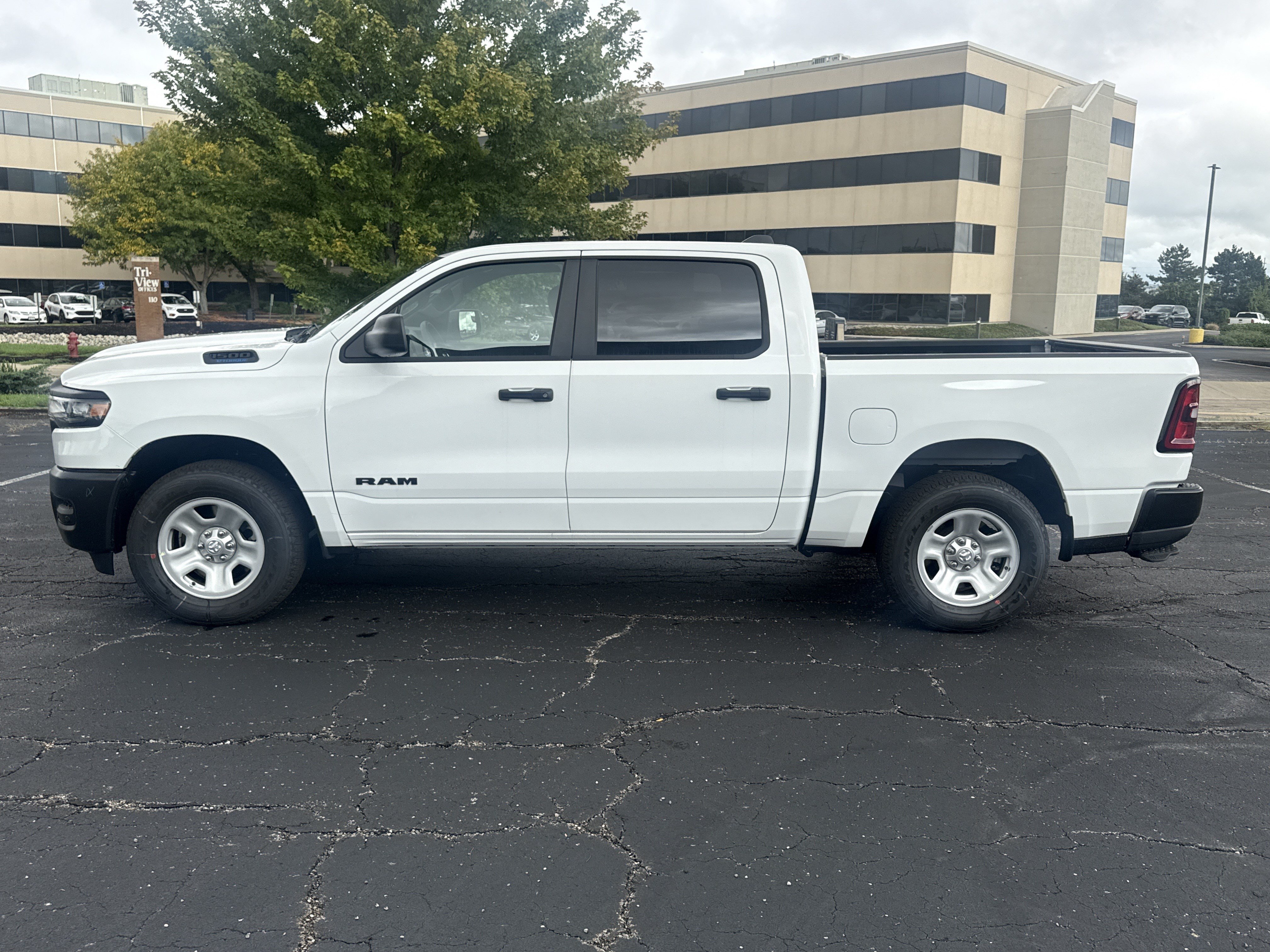New 2026 RAM 1500 Tradesman AWD/4WD image 5