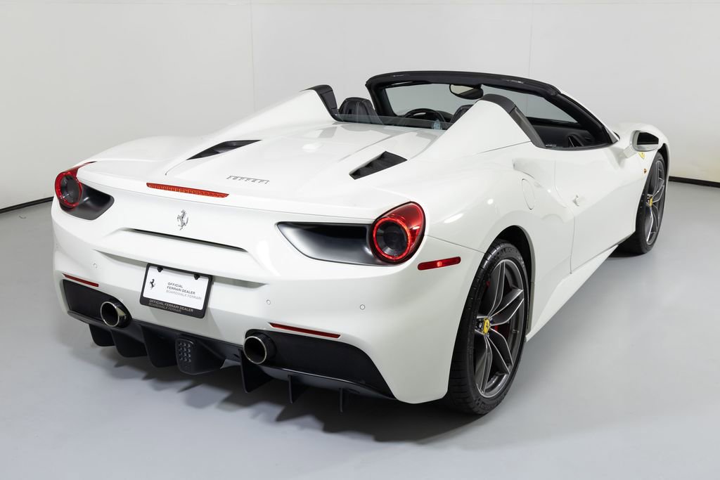 Used 2016 Ferrari 488 Spider RWD image 2