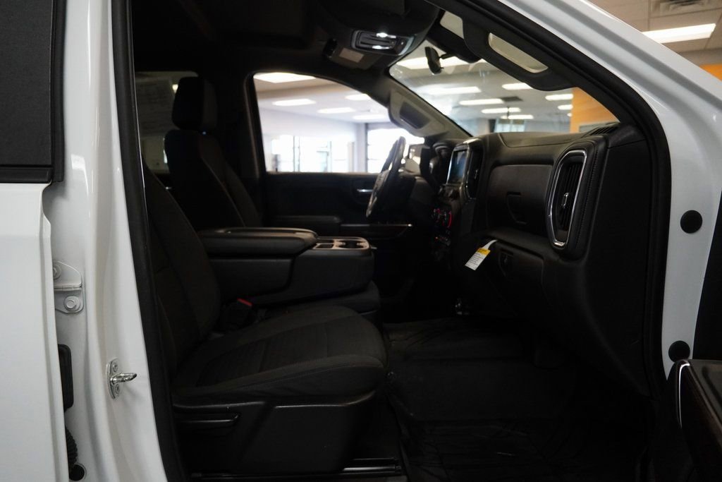Used 2020 Chevrolet Silverado 1500 LT w/ All-Star Edition image 24