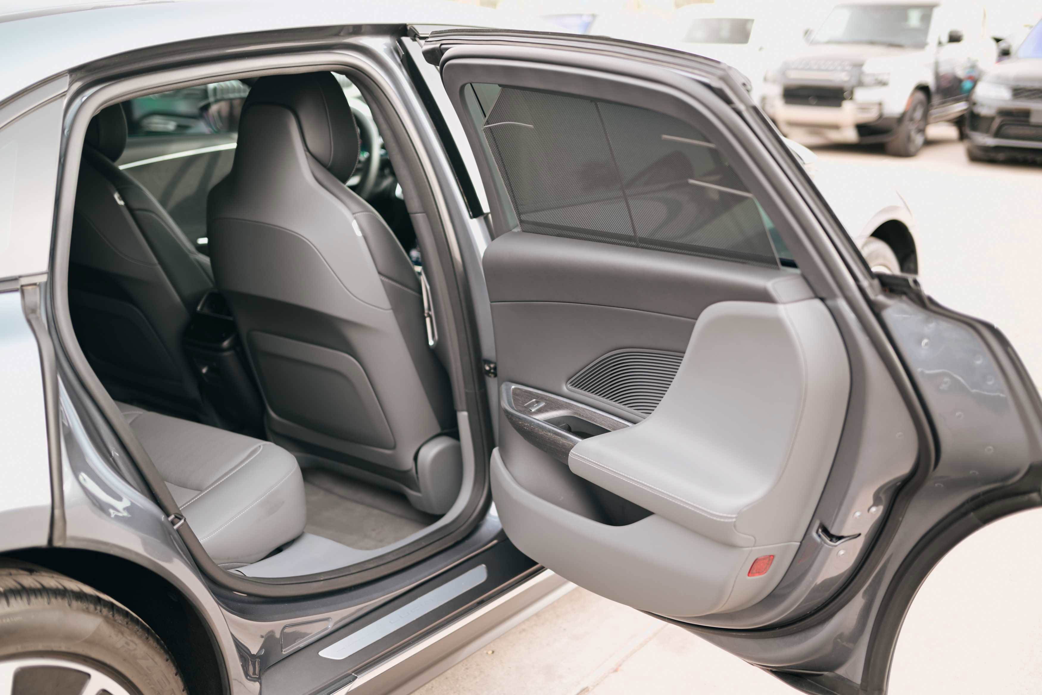 Used 2024 Lucid Air Touring image 14