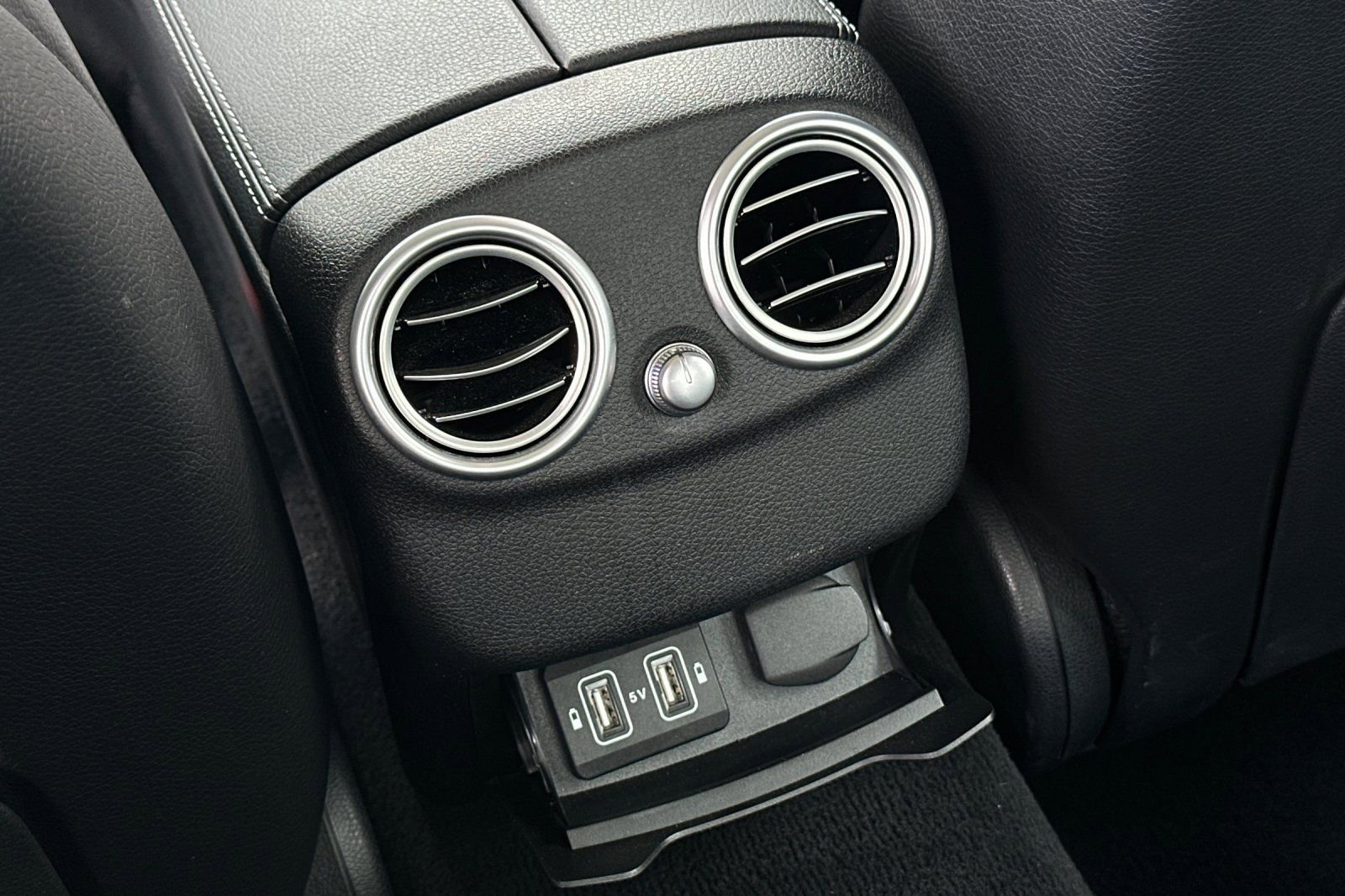 Certified 2021 Mercedes-Benz C 300 Sedan image 32