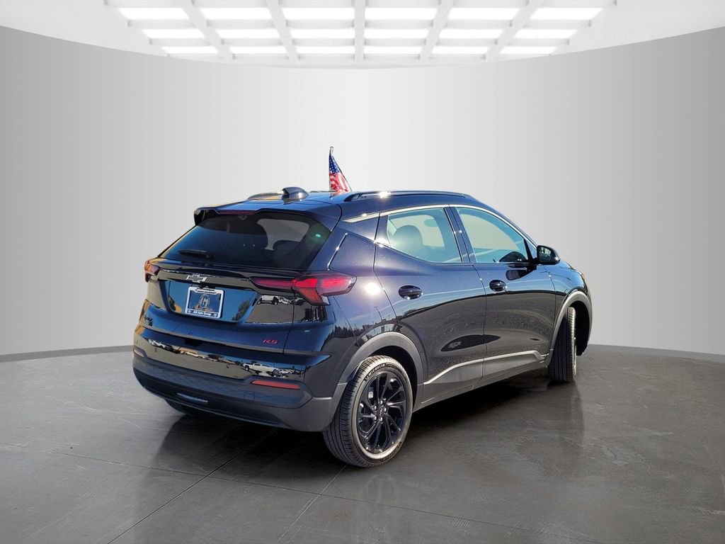 New 2027 Chevrolet Bolt RS w/ Technology Package image 4