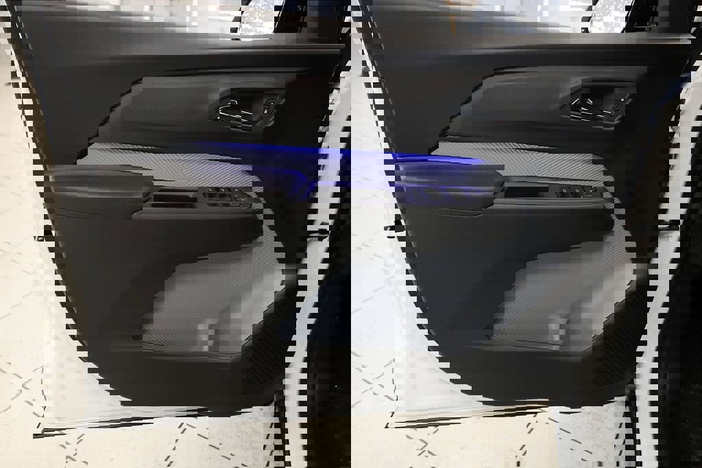 New 2027 Chevrolet Bolt RS image 12