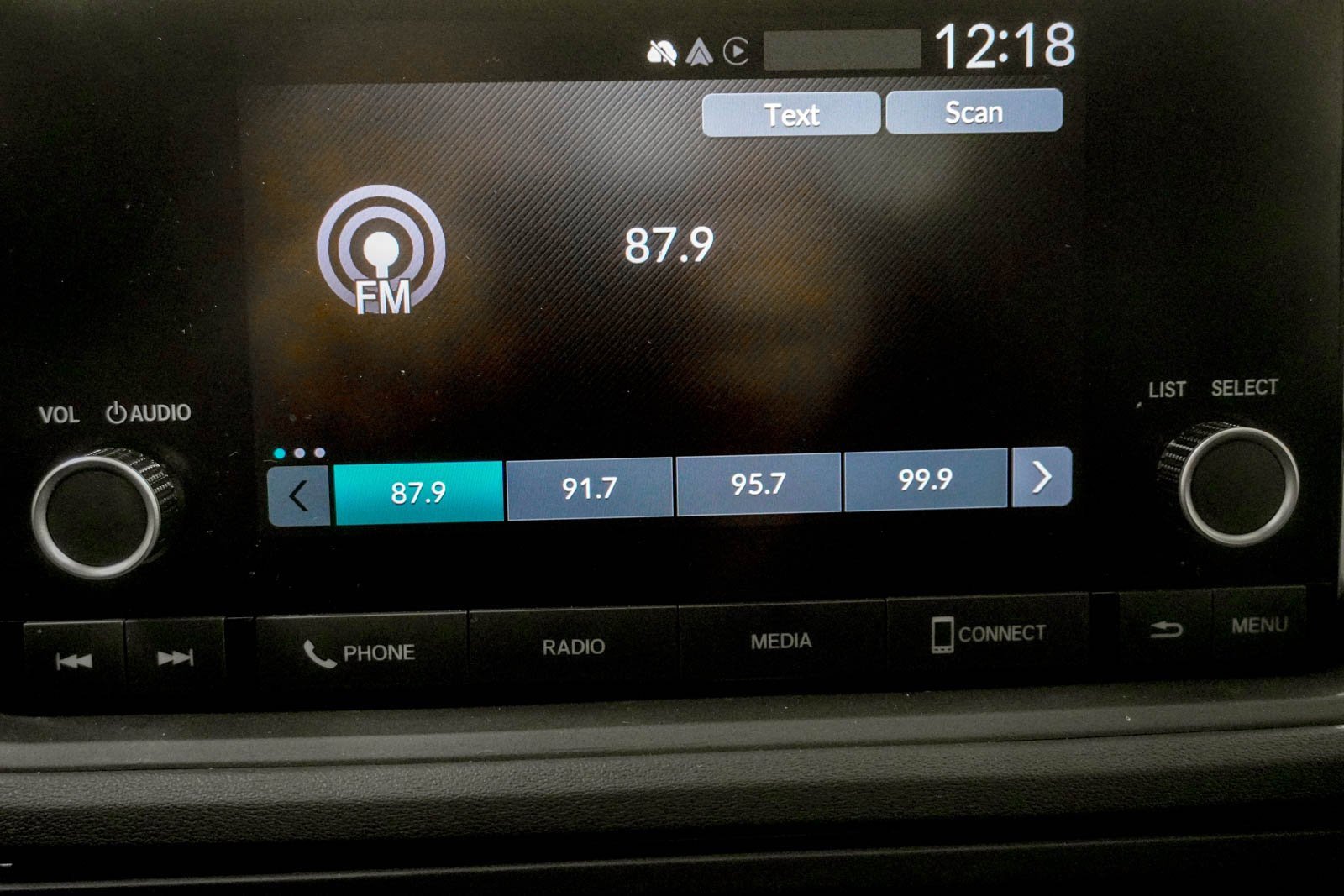 Certified 2025 Honda Accord SE image 24