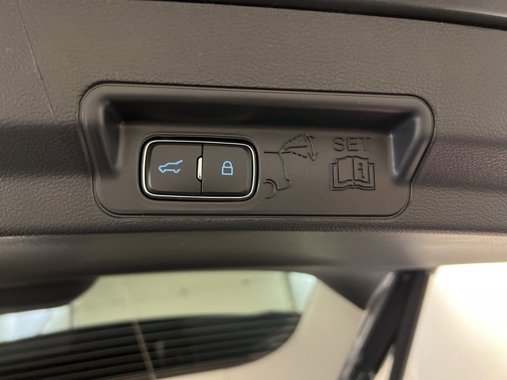 New 2026 Ford Explorer Active w/ Active Comfort Package image 35