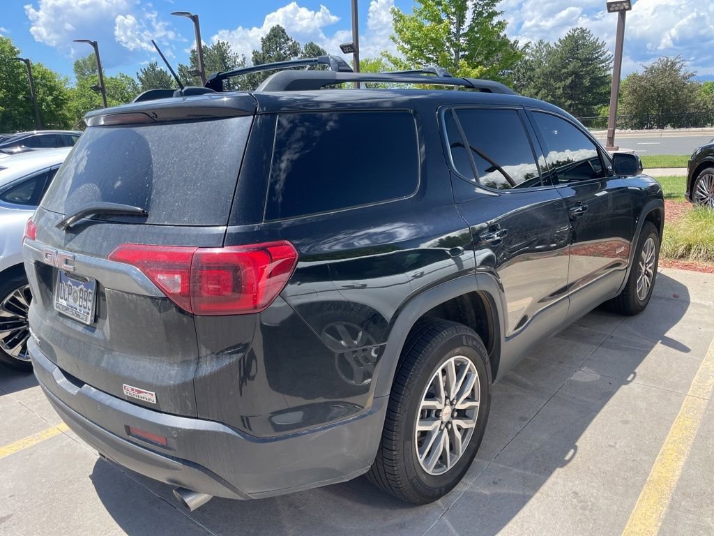 Used 2017 GMC Acadia SLE w/ Driver Alert Package I AWD/4WD image 3