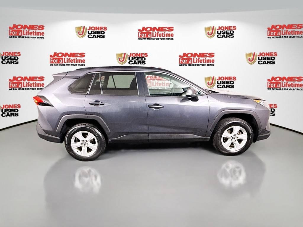 Certified 2020 Toyota RAV4 XLE w/ Convenience Package AWD/4WD image 18