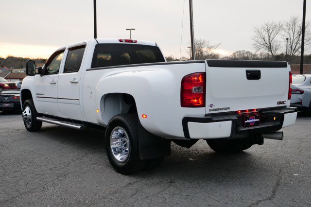 Used 2011 GMC Sierra 3500 Denali image 17