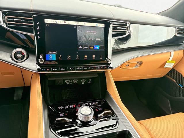 New 2026 Jeep Grand Wagoneer Summit AWD/4WD image 19