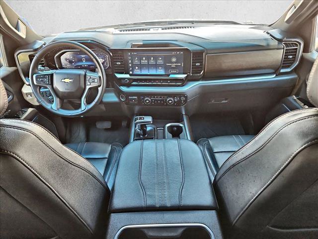 Used 2025 Chevrolet Silverado 1500 High Country w/ High Country Premium Package AWD/4WD image 19