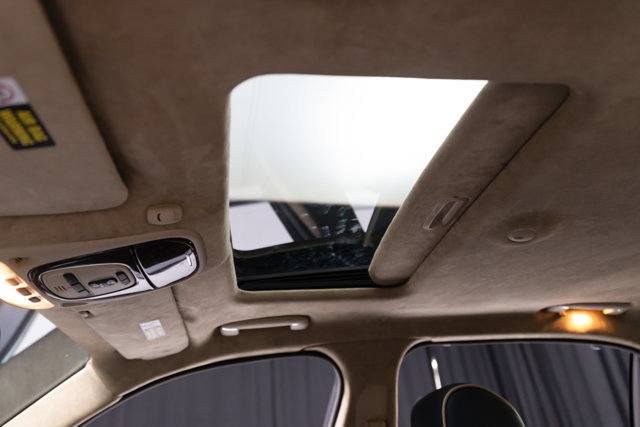 Used 2009 Jaguar XJ Vanden Plas Super V8 Portfolio image 99