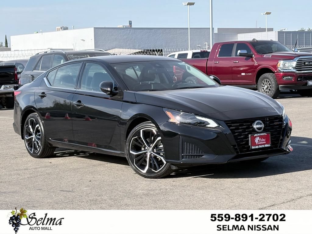 New 2026 Nissan Altima 2.5 SR