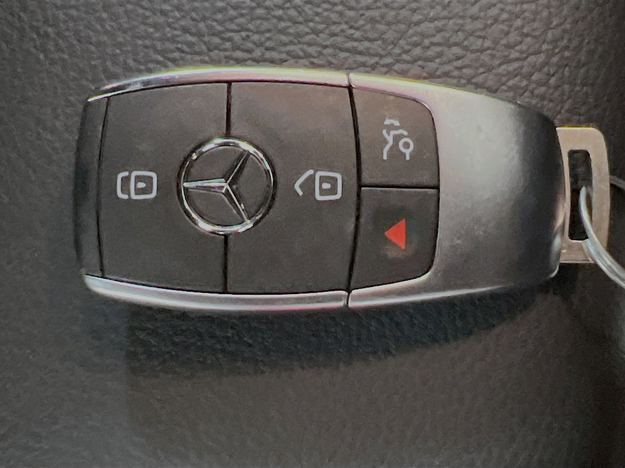 Used 2021 Mercedes-Benz CLA 250 image 36