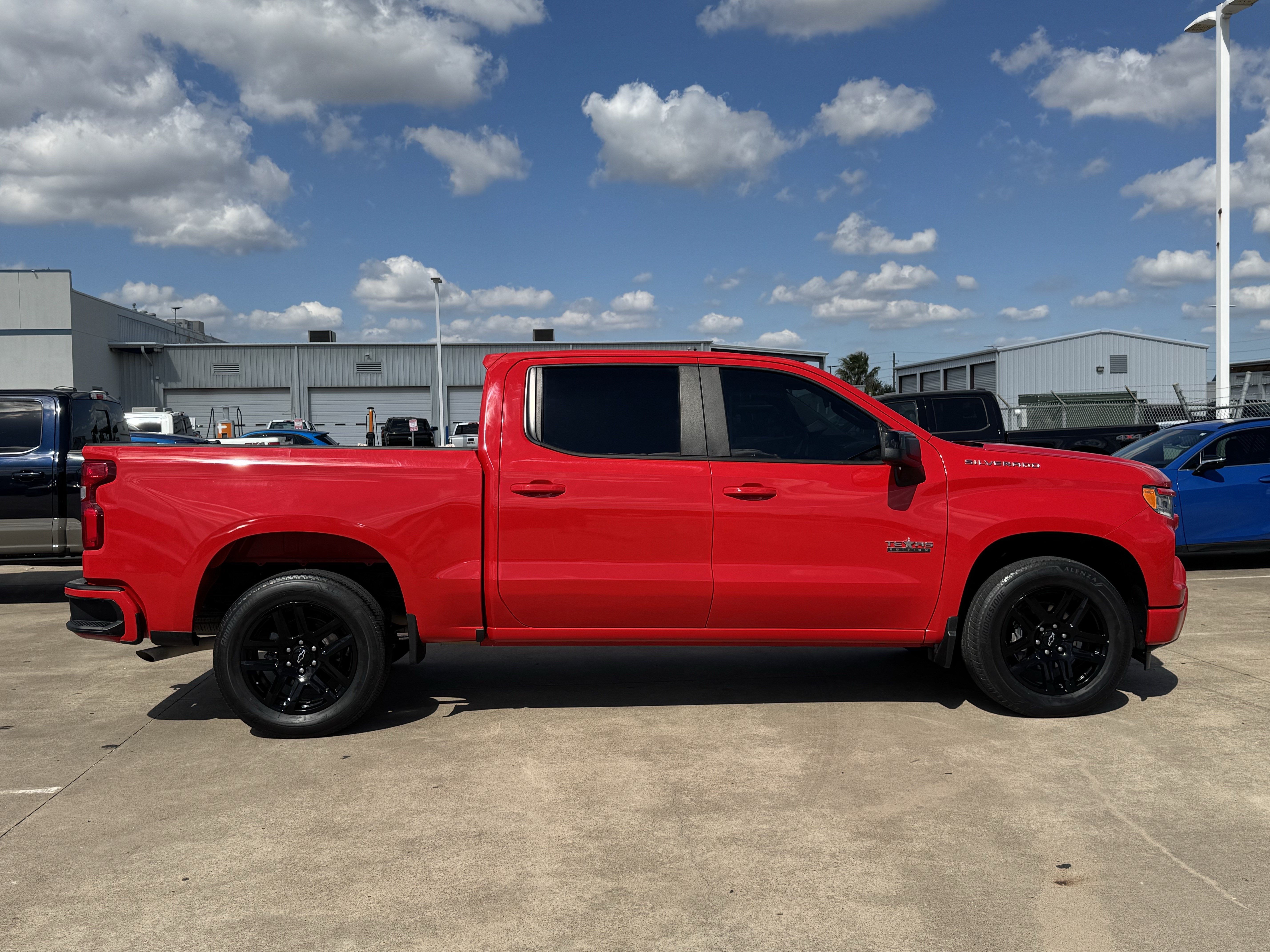 Used 2023 Chevrolet Silverado 1500 RST RWD image 6