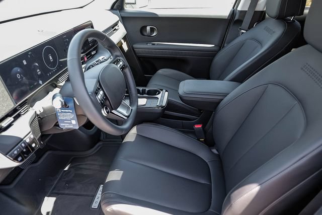 New 2026 Hyundai Ioniq 5 SEL RWD image 22