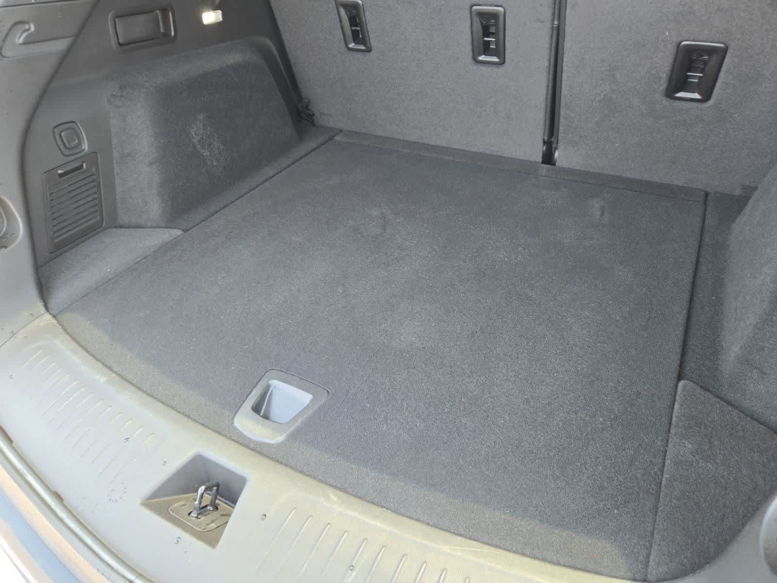 Used 2024 Cadillac XT5 Luxury FWD image 31