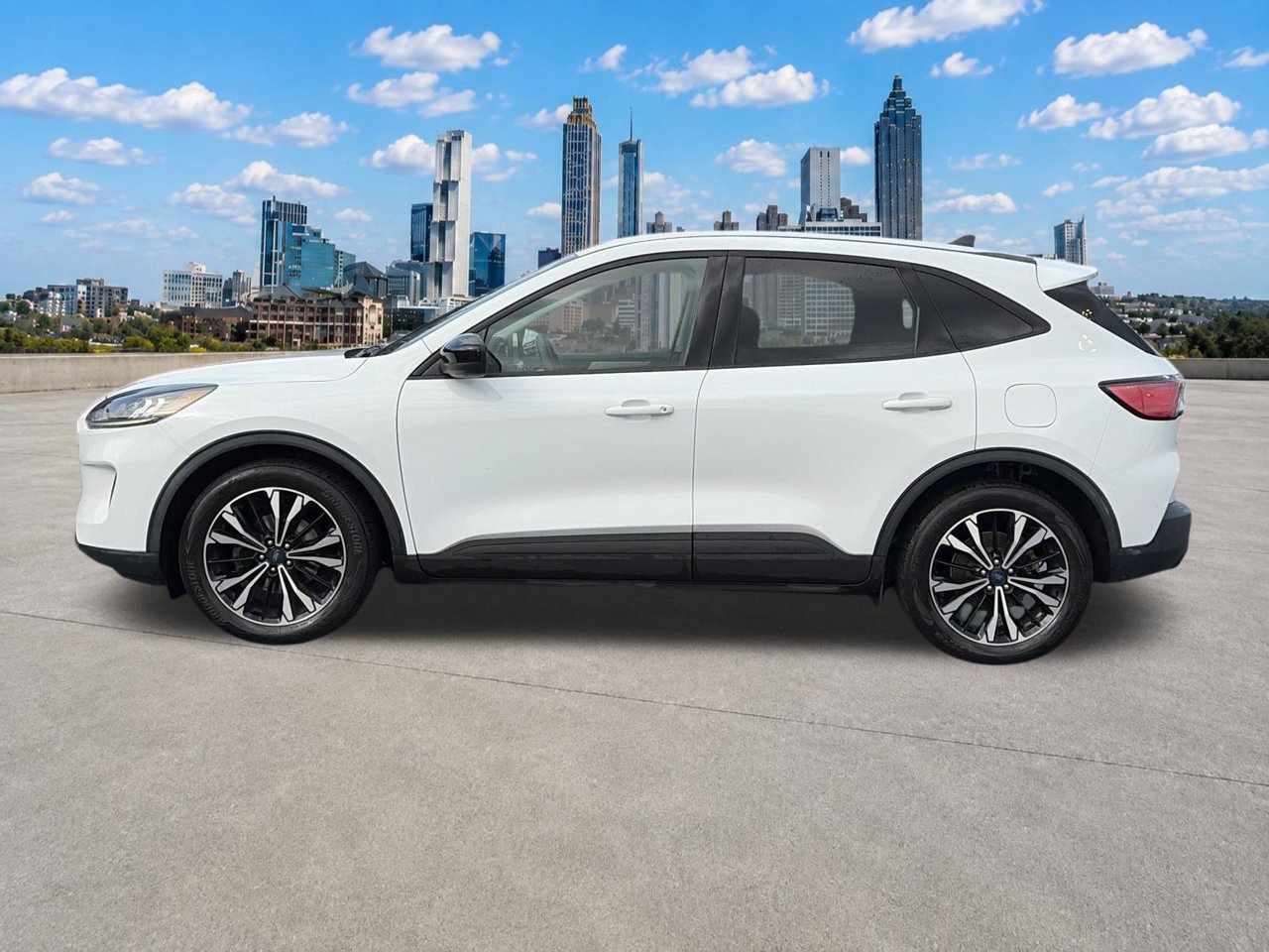 Used 2022 Ford Escape SE FWD image 19