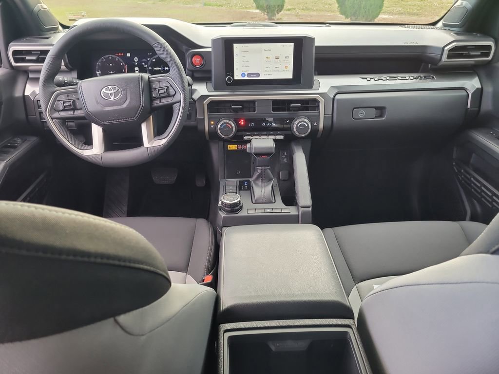 Used 2025 Toyota Tacoma TRD Off-Road image 11