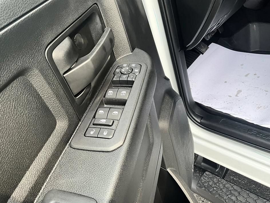New 2026 RAM 2500 Tradesman AWD/4WD image 13