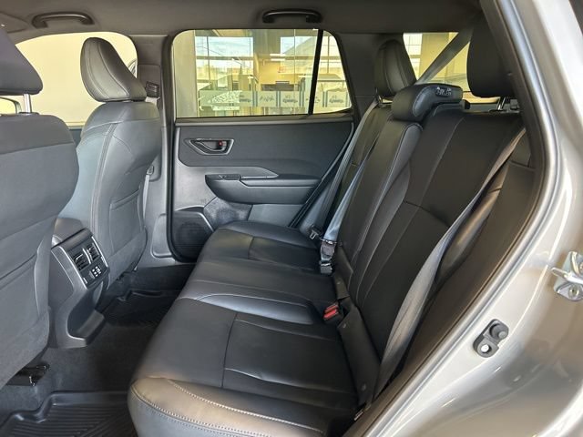 Used 2026 Subaru Outback Premium AWD/4WD image 24